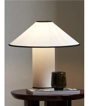 Creative tesatura de ciuperci decorative lampă de masă Nordic minimalist B&B atmosferă dormitor lampă de noptieră